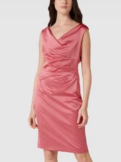 Vera Mont Cocktailkleid Mit Wasserfall-Ausschnitt - Koralle -Rockreich Store 60sk6gaj6d3ksk2h893kid2gal5kahia64pk8ji48sol8hq39da34ea6ahb3aghg9kr3ecic8opl0ca7753mae1i71i64o9k6gpj6chkc5ijae1j74p38oj36kq3iohocoom6c8