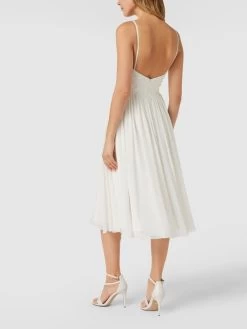 Laona Brautkleid Mit Floralen Stickereien Und Zierperlen - Offwhite -Rockreich Store 6934sjih84olaj2a8d4j6jhka183iiq19d2k4i24a4r38kqa6h7j4ga5adb50d1gal44egpma55kqd1l9oo38opgcli64cpk6gs30cpkcgoj2e3174omadpp71ij4chgclgmaco