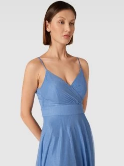TROYDEN COLLECTION Abendkleid In Schimmernder Optik - Bleu -Rockreich Store 6d1l2e2f9975clif6d4jeiq69d5jcgpo6p4k6cqi850kml9o6d348ca8a5236dil9t130hac8p8jge9p8oo6cphk6di64c3664qj8d9kcoo66e1g6so30cb3c4r6cor168pj0e8