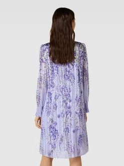 Marc Cain Knielanges Kleid Mit Schluppe - Flieder -Rockreich Store 6kp50k1n8d4k4k1p90p5ah21657kad28a0okmiq18h7jihhoa934sgpm61748d9i9l1l2iqkah0l8h2588o6ae9p6ph3ec1k68r38chk6oojio9m74r68opj75h32dphccr38d0