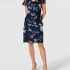 Christian Berg Cocktail Cocktailkleid Mit Floralem Allover-Muster - Marineblau Meliert
