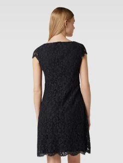 Montego Knielanges Kleid Mit Floralen Stickereien - Marineblau -Rockreich Store 6l2j8eai65akkh278d836gama16lcdhm60ok8kae9t44qgic6dakkjhlakr4edic6984gj239h3l4gi2713j6dpjc5gj0or46or32e1k74s3aob464o3ed9j65im2db1cphjiog