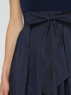 Swing Cocktailkleid Mit Fixiertem Gürtel - Dunkelblau -Rockreich Store 6pakokpl89ajglab6p0l0cqf910jigicaor5ce9p951kcgph9kqlagqd6124ce9na1136i2h6p4lclal6ko68o9icksjepb66oq32e1k6lhj2ohpclim6php6oo3ie9oc4r62e0