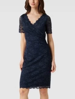 Vera Mont Cocktailkleid Mit Spitzenbesatz - Dunkelblau -Rockreich Store 6srlciq6al54ijajagp4aiak714j6c1na12j4k2c999jgdqiap4kscie8d33ee9i8pa3ecq195838di4ad3j4p1o64sj2c9hcorm6c9k65h64e9g74qjedr36cp3cohgc8q3io8
