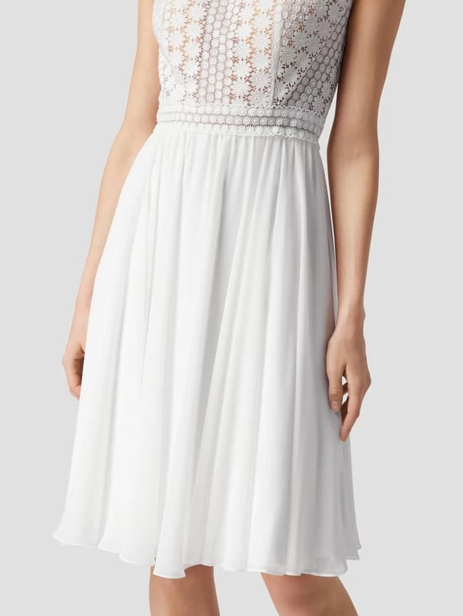 Luxuar Cocktailkleid Mit Floraler Spitze - Ecru 5 Luxuar Cocktailkleid Mit Floraler Spitze - Ecru – Bild 3