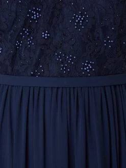 My Mascara Curves PLUS SIZE Abendkleid Aus Spitze Und Chiffon - Dunkelblau -Rockreich Store 9124elaf64r4cc9m8h9kicala8sksjah6sokod2l6l6l4k25ad94oci5856k6khh9h75aj1o75932hac9so3geb360q38dpp60s38d1k70o3ge9kc5gm4d1l6cp62c1pchj62co
