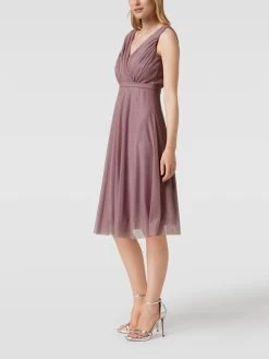 TROYDEN COLLECTION Cocktailkleid Mit Taillenpasse - Mauve -Rockreich Store 9134ek25915kej2jacq5cjagaoo4ed9o9dajghhk8oskie28651kggi3ad648i2690q4akhpa10kod27ap3j8p9h60p3ac34ckqm8cpk6spj2e9p60r3gd9i6lijapj6c5ijiog