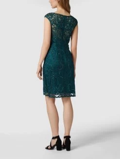 Luxuar Cocktailkleid Mit Zierborten - Smaragdgrün -Rockreich Store 94q4eipk6krkigi9akpkkli19d8l0e2k88q5aghh6l338caa8l2lcgid6584aiia9h344ia46ta4gcpi88o34pj56pj66o9gc4rj6dpk70q3gohl64s3gd9kccp64chgcopjaog