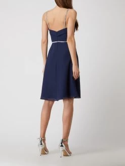 Luxuar Cocktailkleid Mit Strasssteinbesatz - Dunkelblau -Rockreich Store 9h2j2hima12lceag9dajehq1ad9kqha1ad5k4hq1a56koi9m9l952hqhad64kli9a1456gph9d14ggi69co6cphp64qj0dhgc4q36p9k75hm2e9icpi3cdpp6hi3eob1coom4og