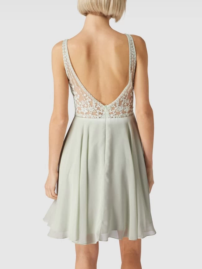Laona Cocktailkleid Mit Floralen Stickereien - Mint 7 Laona Cocktailkleid Mit Floralen Stickereien - Mint – Bild 5