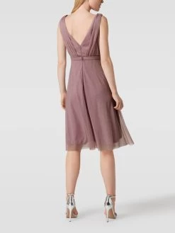TROYDEN COLLECTION Cocktailkleid Mit Taillenpasse - Mauve -Rockreich Store a8p4icaf9h25agi56cp3cj1l7184kli475b32h24a17k4h1g8t6k2k9g657l2chja10j8lim619l0lhlako36pj16kp3cd3260sm4p1k61hmao9o6gr32c9l61j38cj260q66oo