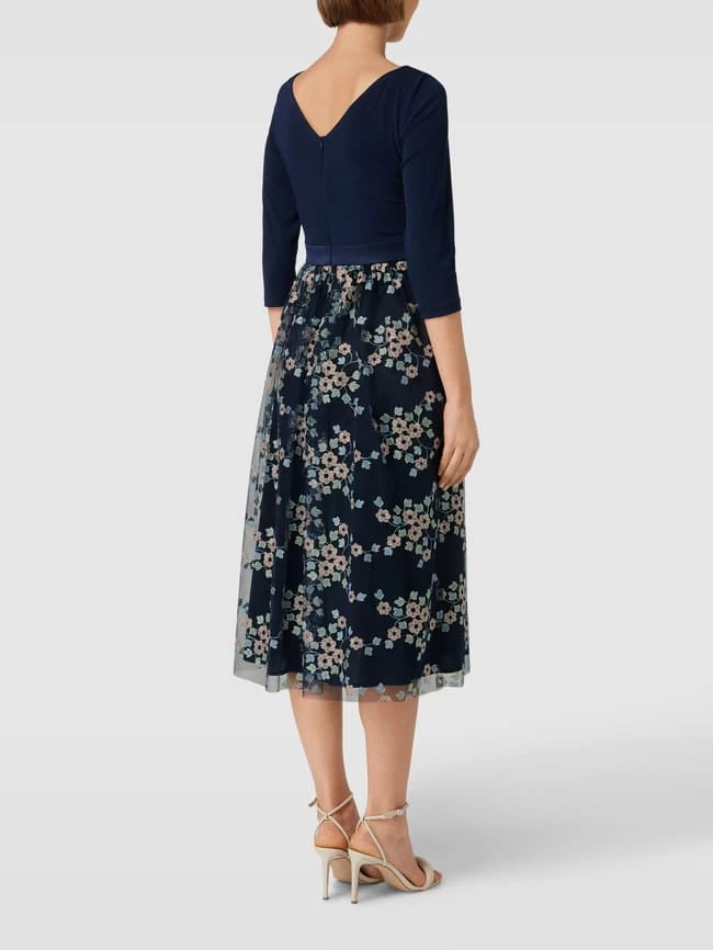 Christian Berg Cocktail Cocktailkleid Mit Floralen Stickereien - Marineblau Meliert 7 Christian Berg Cocktail Cocktailkleid Mit Floralen Stickereien - Marineblau Meliert – Bild 5