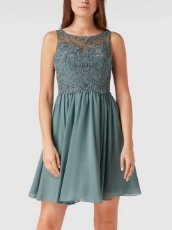 Laona Cocktailkleid Aus Tüll Mit Strasssteinen - Schilf -Rockreich Store a98kej286h4kal9j69b5cda7995k8h9n6ooksdq96h7jiliaaoq4ili79t758dqg7144ki279ss34lid9co36phh6cs36cb1ckpjce1kchi3eohh61gmap1lclj32c1m60s66o8